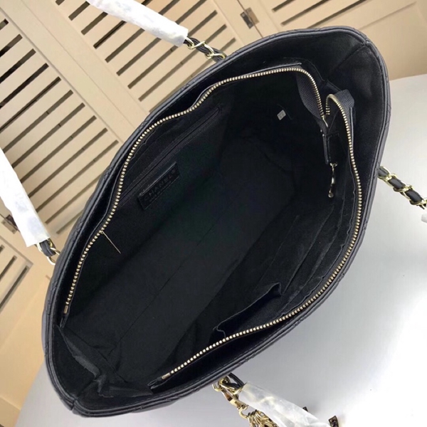 シャネルバッグ全体デザイン